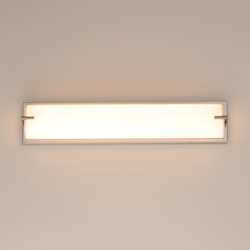 Alto 24" LED Bath Sconce - 5CCT