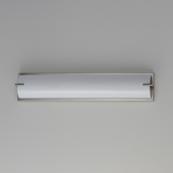 Alto 24" LED Bath Sconce - 5CCT